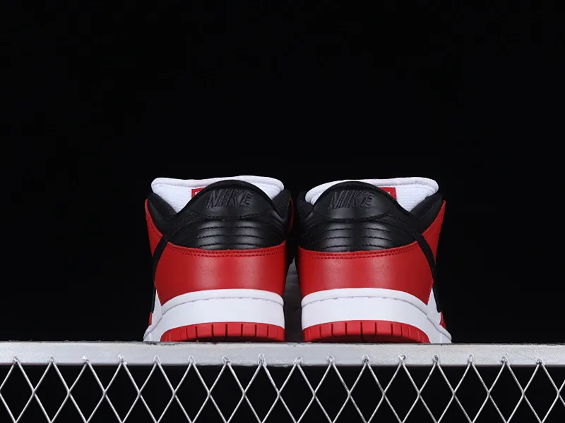 All categories Nk SB Dunk series Nk SB Dunk Low low-top sneakers M version pure original Nk SB Dunk Low Pro "Chicago" Chicago Dunk series retro top layer low-top casual sports skateboard shoes BQ6817-600